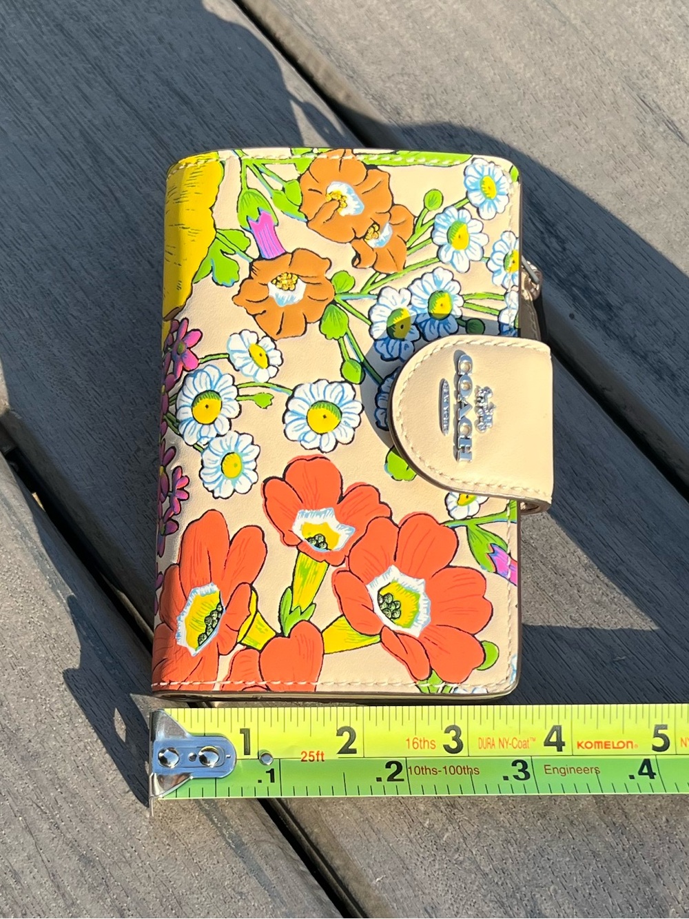 Coach; Limited Edition; Cream/Ivory & Multicolor Floral; Zip Wallet; 3.5x5in NWT - Picture 6 of 12